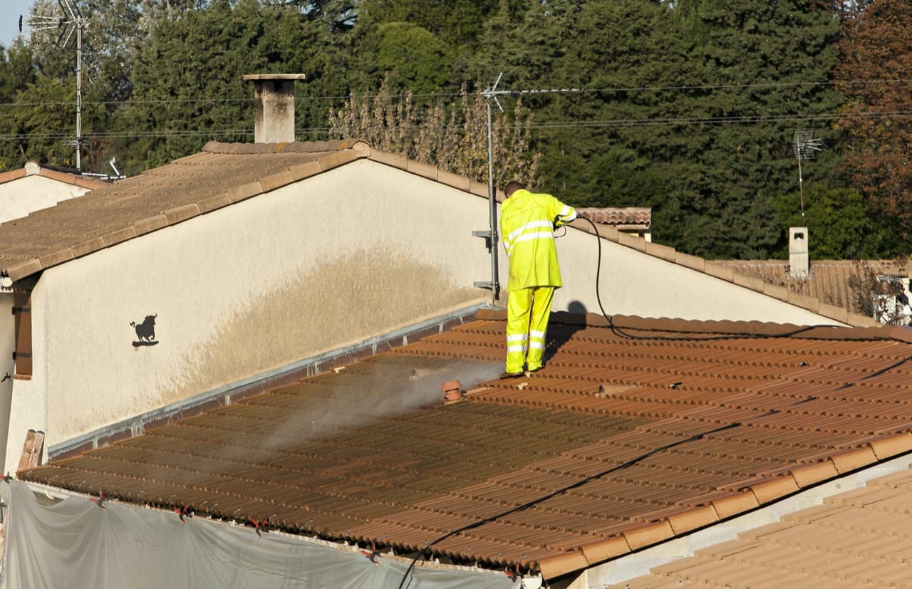 Nettoyage & Démoussage de toiture